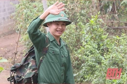 Vượt qua biến cố, thanh niên vùng giáo tình nguyện lên đường nhập ngũ