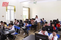 Không ngừng đổi mới nâng cao chất lượng giáo dục đại trà và mũi nhọn