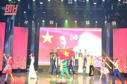 Chương trình chính luận nghệ thuật “Vang vọng mùa thu”