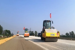 ‘Mục tiêu hoàn thành 3.000km đường bộ cao tốc năm 2025 là không thay đổi’
