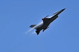 Ukraine xác nhận mất máy bay F-16, phi công tử nạn khi chiến đấu