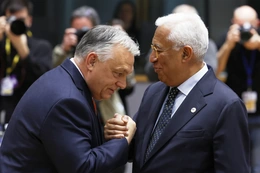 Hungary bắt đầu trưng cầu dân ý về việc Ukraine gia nhập EU
