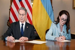 Thỏa thuận khoáng sản giữa Mỹ và Ukraine che giấu các điều khoản bí mật