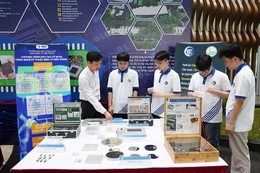Điểm môn Toán thấp, Bộ GD&ĐT “nới” quy định tiêu chuẩn đào tạo ngành bán dẫn