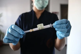 Mỹ từ bỏ một trong những đột phá y học vĩ đại nhất