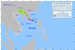 Các khu vực ở rìa xa hoàn lưu bão số 7 có thể xuất hiện dông, lốc, gió giật mạnh
