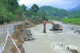 Khắc phục sạt lở trên tuyến Quốc lộ 47 đoạn qua Yên Nhân, Bát Mọt