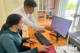 Hóa Quỳ tạo thuận lợi cho người dân xa trung tâm hoàn thiện các thủ tục hành chính
