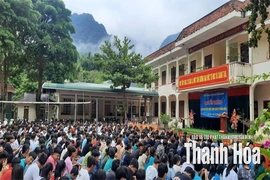 “Khoảng trống” trong chăm sóc sức khỏe sinh sản tuổi vị thành niên