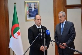 Algeria có Thủ tướng mới