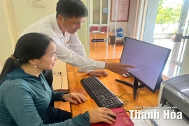 Hóa Quỳ tạo thuận lợi cho người dân xa trung tâm hoàn thiện các thủ tục hành chính