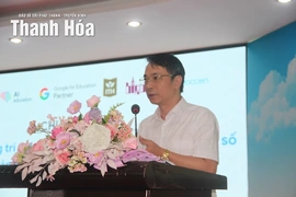 Trang bị kiến thức nền tảng về AI, kỹ năng số, trường học số cho cán bộ quản lý, giáo viên