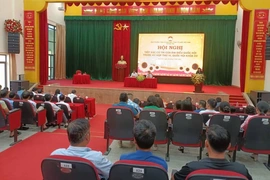 Các ĐBQH tiếp xúc cử tri 2 xã Kim Tân, Tây Đô