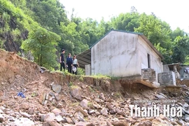 Đảm bảo an toàn cho người dân khu vực nguy cơ cao sạt lở đất đá, lũ ống, lũ quét
