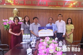 Ủy ban MTTQ tỉnh tiếp nhận ủng hộ  khắc phục hậu quả mưa lũ