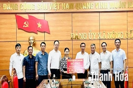 Xã kết nghĩa Nam Phước (Đà Nẵng) hỗ trợ xã Nông Cống khắc phục hậu quả mưa bão