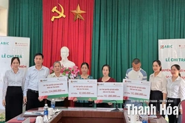 Bảo vệ tài chính cho khách hàng vay vốn