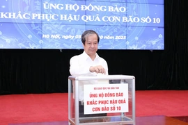 Bộ GD-ĐT phát động ủng hộ đồng bào bị thiệt hại do bão số 10