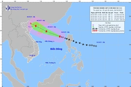 Bão số 11 tiếp tục tăng cấp, cách Hoàng Sa 570km
