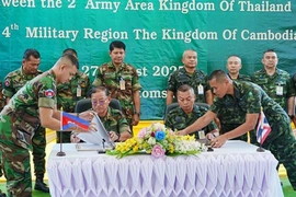 Cuộc họp Ủy ban Biên giới Thái Lan-Campuchia có thể lùi sang giữa tháng 10 do bất đồng về giải trừ quân bị và xử lý bom mìn