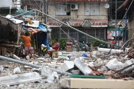 Động đất tại Philippines: 72 người thiệt mạng, 294 người bị thương, hàng chục người mất tích