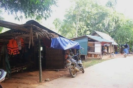 Người dân khu vực có nguy cơ sạt lở mong mỏi được bố trí tái định cư