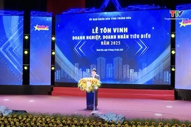 Bản tin Thời sự tối 11/10/2025: Lễ tôn vinh doanh nghiệp, doanh nhân tiêu biểu tỉnh Thanh Hóa năm 2025