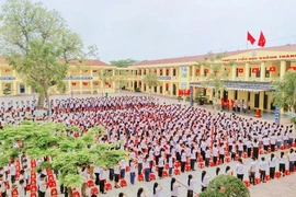 Xây dựng trường chuẩn quốc gia vì mục tiêu đổi mới giáo dục