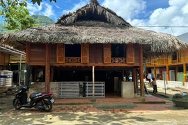 Bảo tồn nếp nhà sàn truyền thống