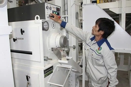 Hàng hóa xứ Thanh “vượt sóng ra khơi”