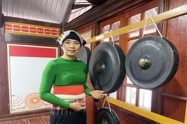 Đổi mới mạnh mẽ chương trình, phương pháp dạy học theo hướng phát triển phẩm chất, năng lực người học