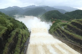 Vận hành xả nước, điều tiết hồ Cửa Đạt từ chiều 5/11