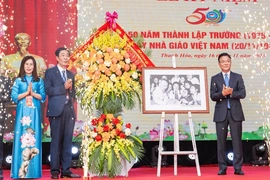 Phấn đấu xây dựng  Trường THPT Hàm Rồng  trong nhóm dẫn đầu cả nước về chất lượng giáo dục vào năm 2030