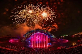 Gợi ý hành trình vui trọn vẹn tại Thị trấn Hoàng Hôn: Từ check-in ban ngày đến show đêm mãn nhãn