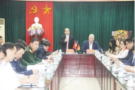 Thúc đẩy hợp tác đào tạo nhân lực giữa tỉnh Thanh Hóa với Phòng Thủ công nghiệp Eufurt (Đức)