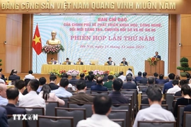Thủ tướng: Lấy khoa học công nghệ và chuyển đổi số làm động lực chính của tăng trưởng
