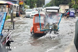 Những cáo buộc hình sự đầu tiên trong vụ bê bối chống lũ lụt tại Philippines