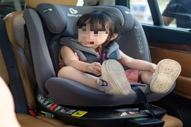 Cục CSGT giải đáp quy định ô tô chở trẻ dưới 10 tuổi phải có ghế trẻ em