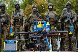 Đức cho phép bắn hạ máy bay không người lái trái phép