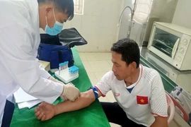 Đoàn kết là sức mạnh - Chung tay chấm dứt dịch bệnh AIDS