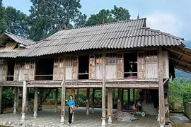 Thạch Lập giữ nếp nhà sàn gắn với phát triển du lịch cộng đồng