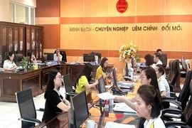 Bộ Tài chính tiếp tục xem xét nâng ngưỡng doanh thu tính thuế với hộ kinh doanh