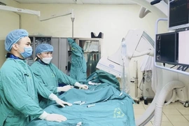 Cụ thể hóa giải pháp đột phá, tăng cường bảo vệ, chăm sóc và nâng cao sức khoẻ Nhân dân