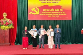 Xã Cẩm Tú tổ chức chung khảo cuộc thi tìm hiểu Nghị quyết Đại hội Đảng bộ các cấp