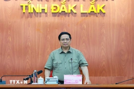 Thủ tướng yêu cầu phát động chiến dịch thần tốc xây sửa nhà cho người dân