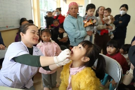 Giám sát công tác tổ chức Chiến dịch bổ sung Vitamin A tại các địa phương