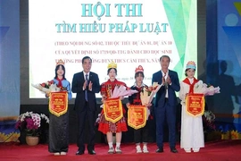 Đưa pháp luật đến với học sinh miền núi, dân tộc thiểu số