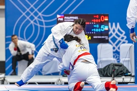 Những khoảnh khắc đầy cảm xúc của nữ võ sĩ Jujitsu xứ Thanh trong ngày giành HCB lịch sử