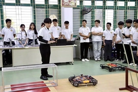 Hành trình trở thành trung tâm nghiên cứu khoa học và công nghệ