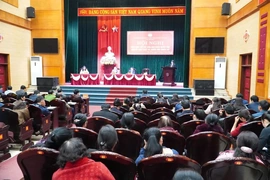 Cử tri xã Cẩm Thủy kiến nghị nhiều vấn đề liên quan đến đời sống dân sinh